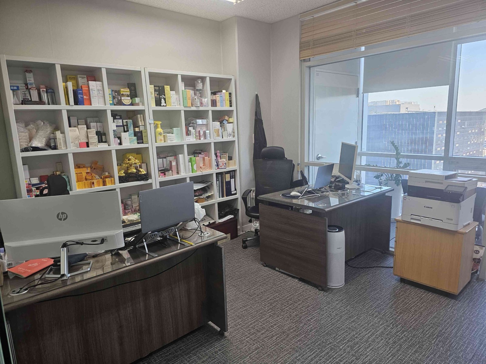 LeMei Beauty's Seoul office, with shelves of Korean skincare product samples